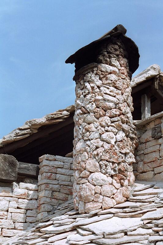 img00003.jpg