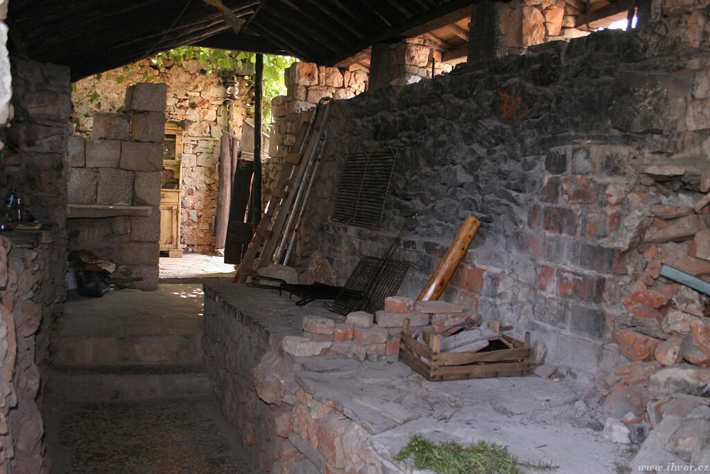 img00005.jpg
