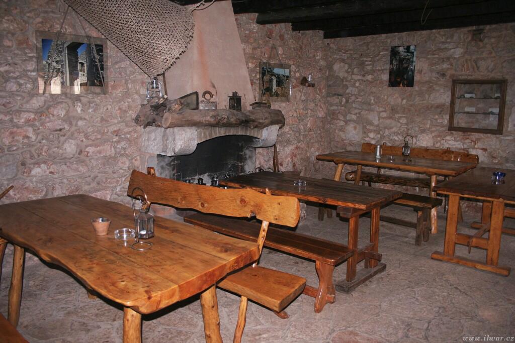 img00008.jpg