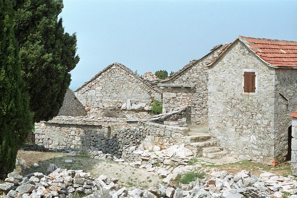 img00013.jpg