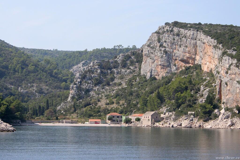 img00007.jpg