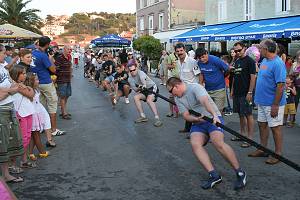 Jedno z mužstev v akci