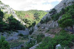 Pitve, cesta k tunelu