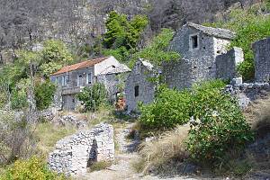 Opuštěné staré domy