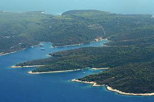 Ostrov Šćedro, zátoka Lovišće