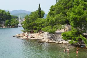 Severní pobřeží zátoky