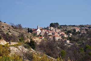 Velo Grablje, cestou od Milny