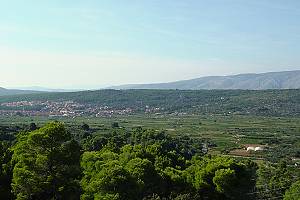 Starigradské polje od vesnice Dol